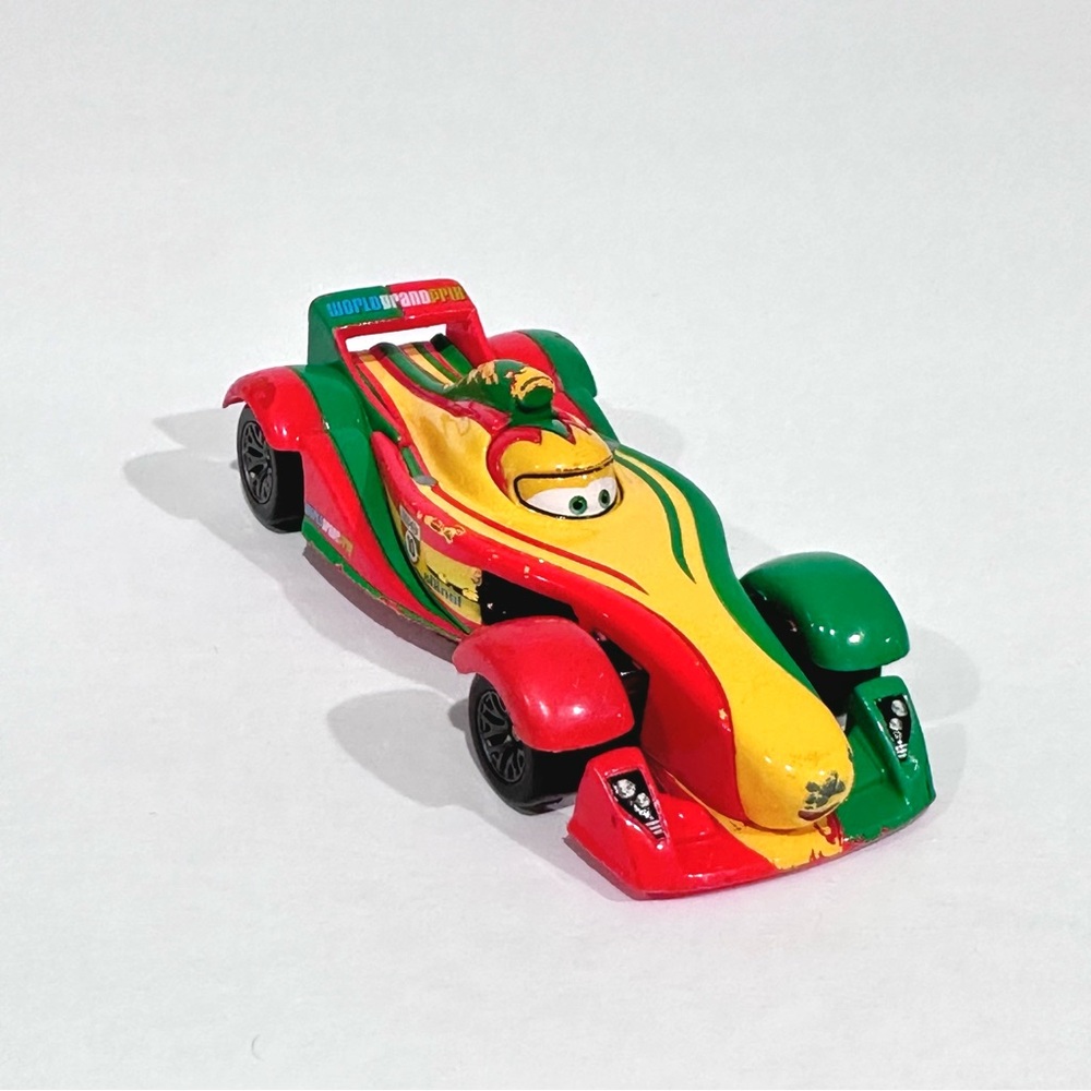 Disney Cars 2 Rip Clutchgoneski World Grand Prix Racer Die-cast
